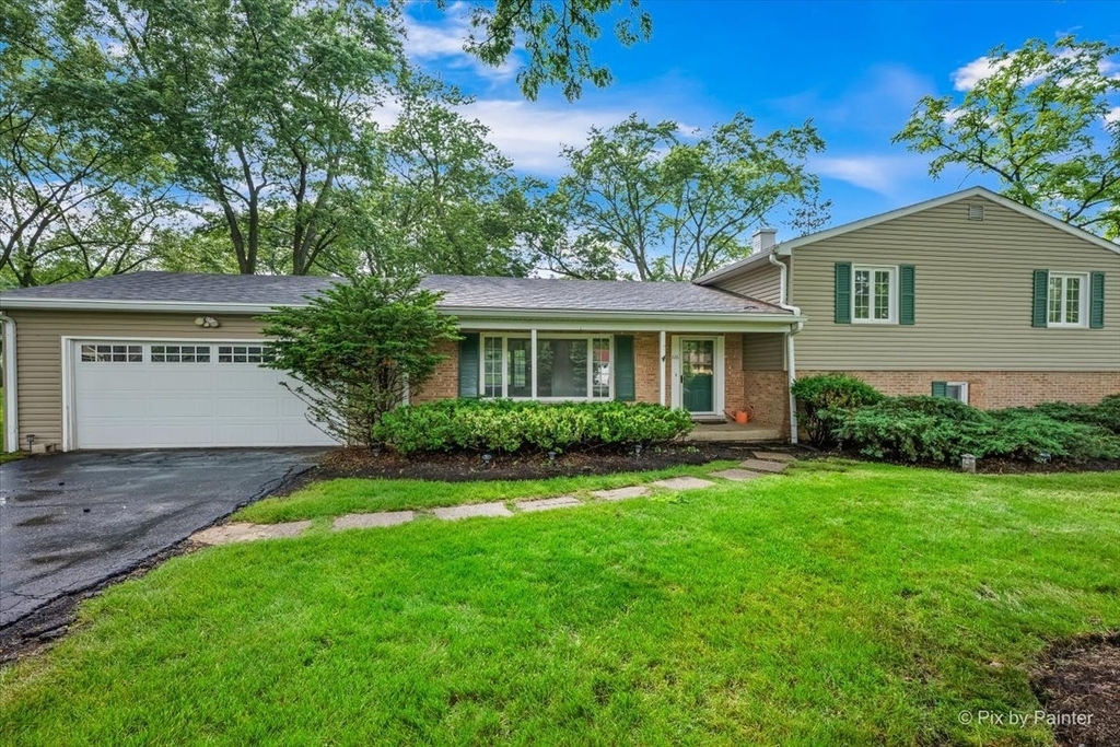 116 S Deerpath Road - Photo 0