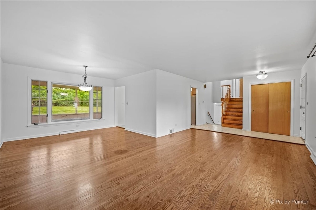 116 S Deerpath Road - Photo 4