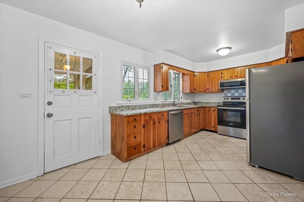 116 S Deerpath Road - Photo 7