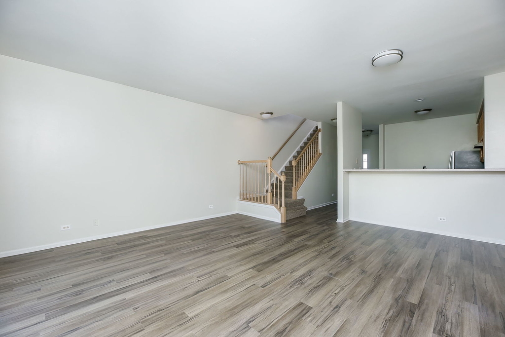 2943 Kentshire Circle - Photo 3