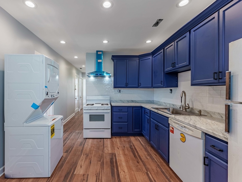 3720 W Eddy Street - Photo 11
