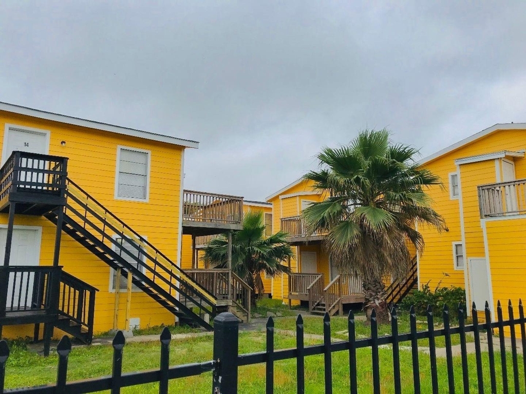 2711 Avenue K - Photo 9