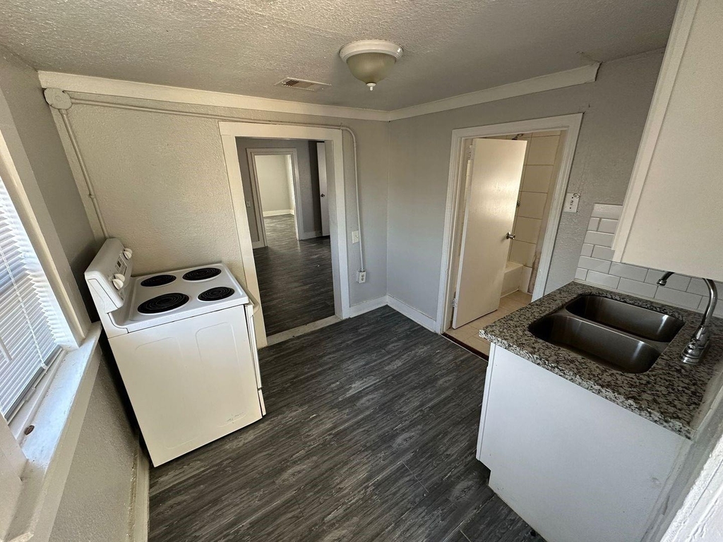 412 N 8th Street - Photo 3
