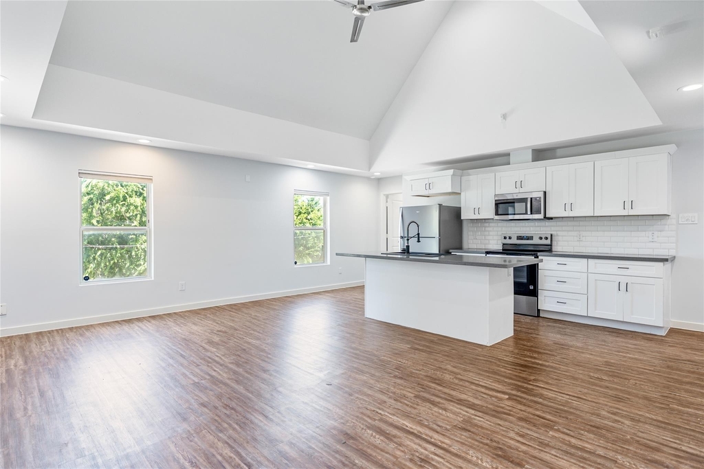 3426 Tuam Street - Photo 23