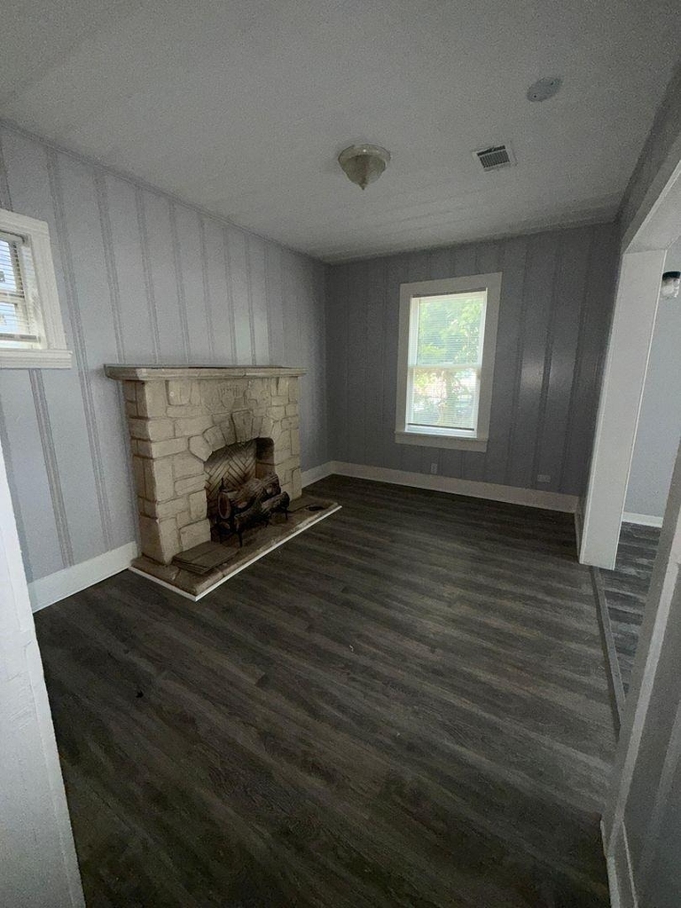 3012 Live Oak Street - Photo 3
