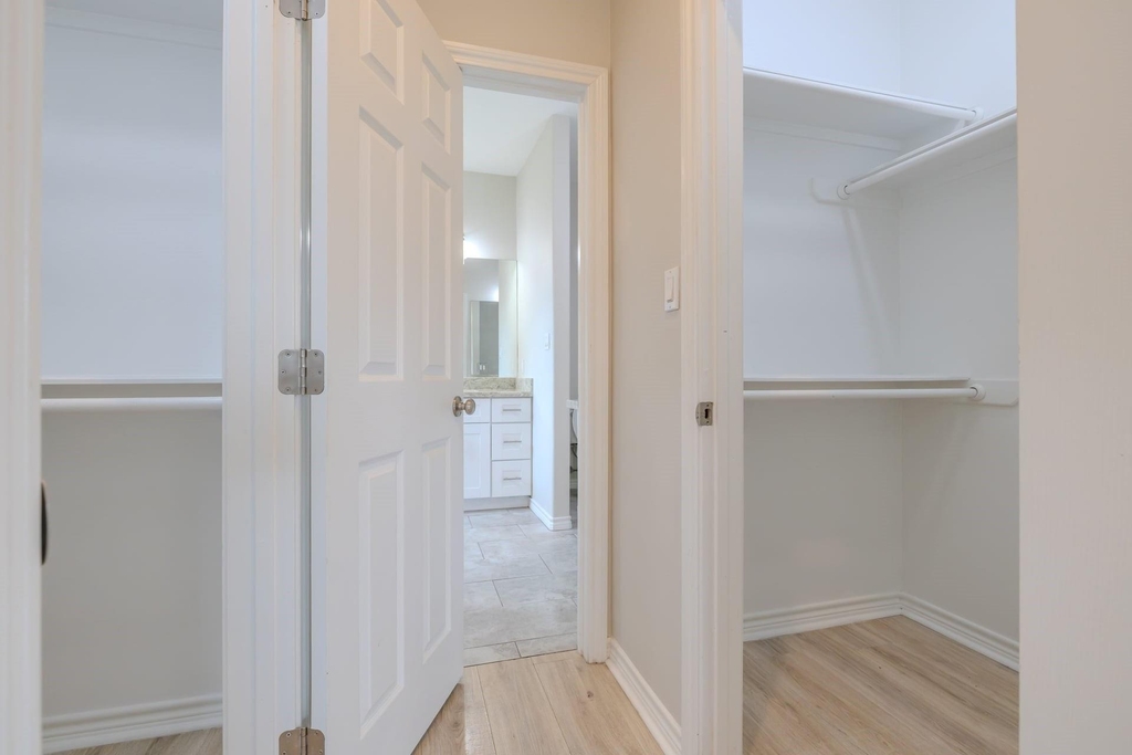 2422 Cardinal Drive - Photo 20