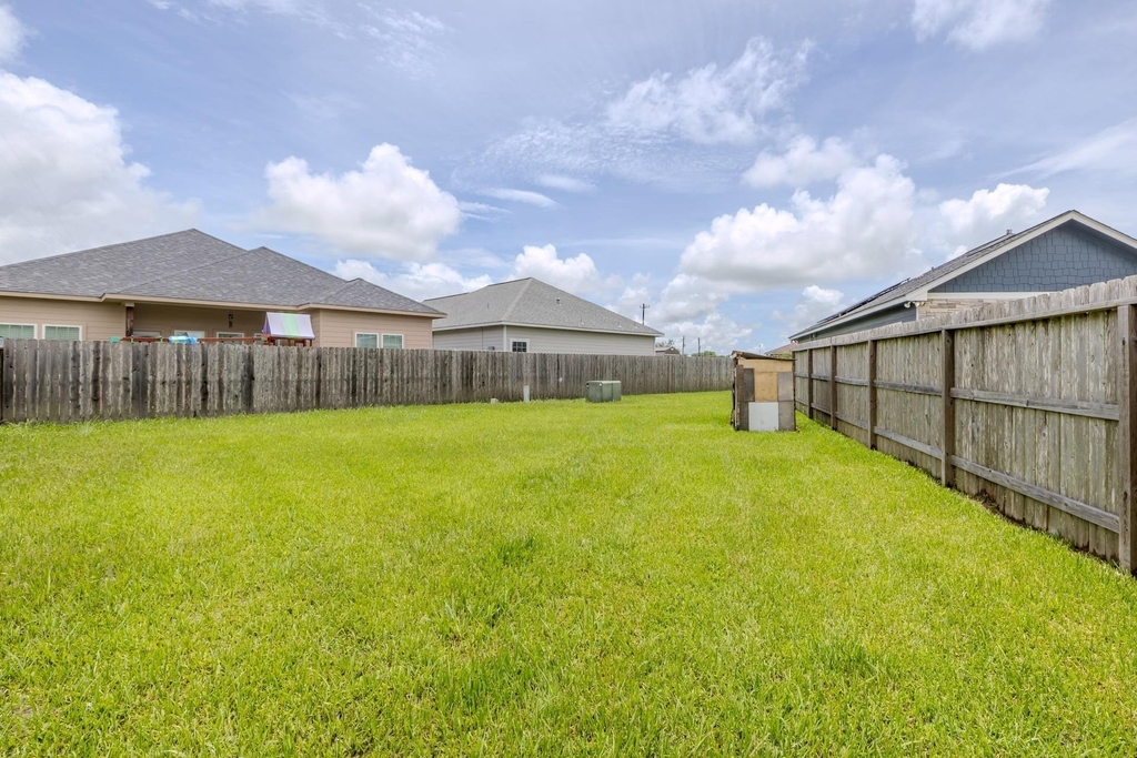 2422 Cardinal Drive - Photo 35
