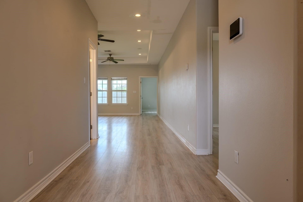 2422 Cardinal Drive - Photo 12