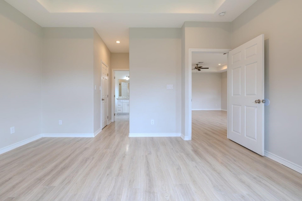 2422 Cardinal Drive - Photo 18
