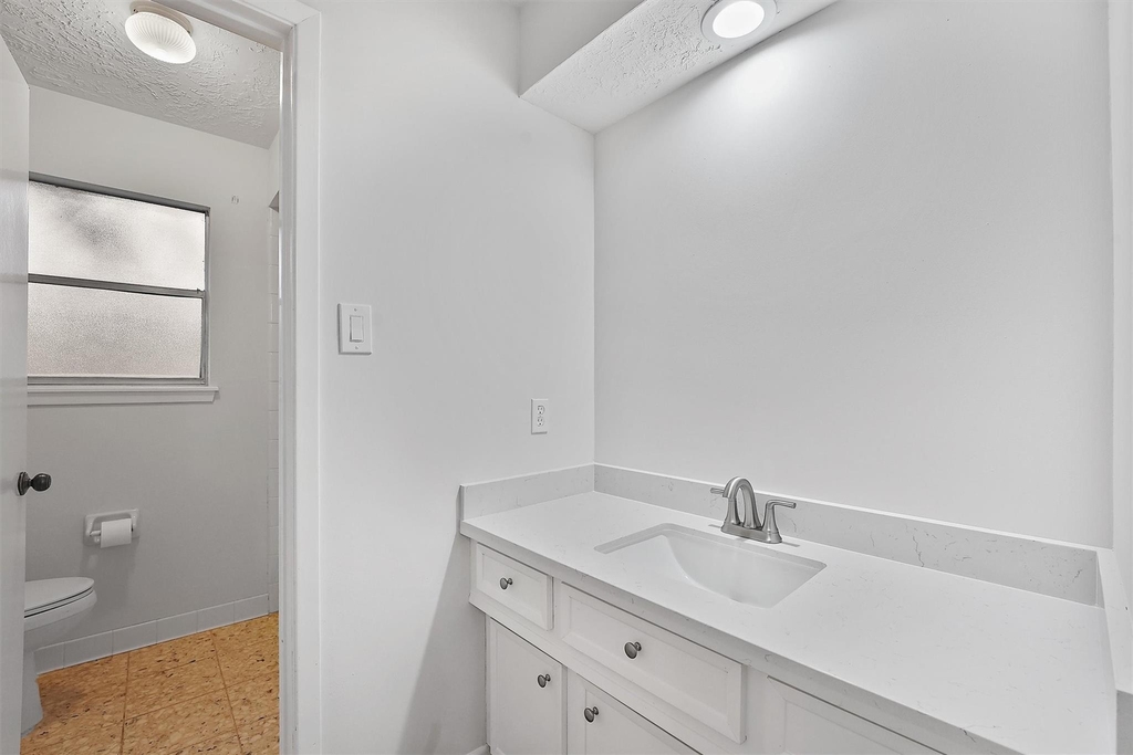 3622 Highland Lakes Drive - Photo 9