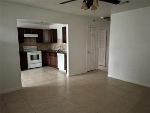 4725 10th Street - Photo 9