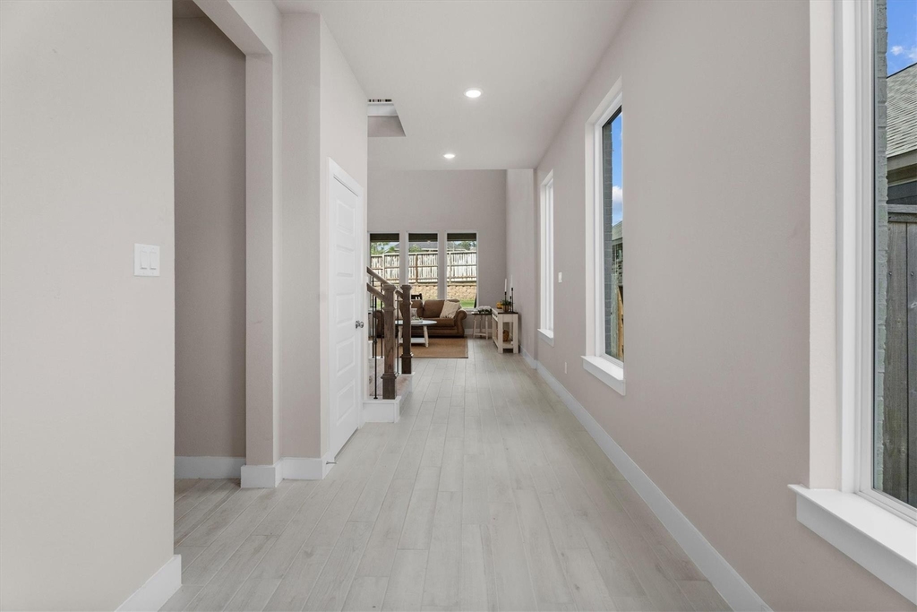 359 Mallorn Lane - Photo 5