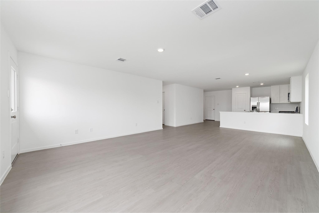 3064 Huntersville Drive - Photo 4