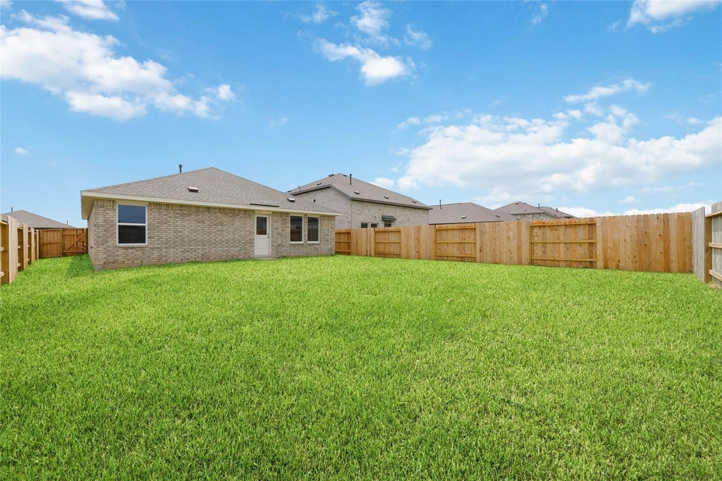 3064 Huntersville Drive - Photo 18
