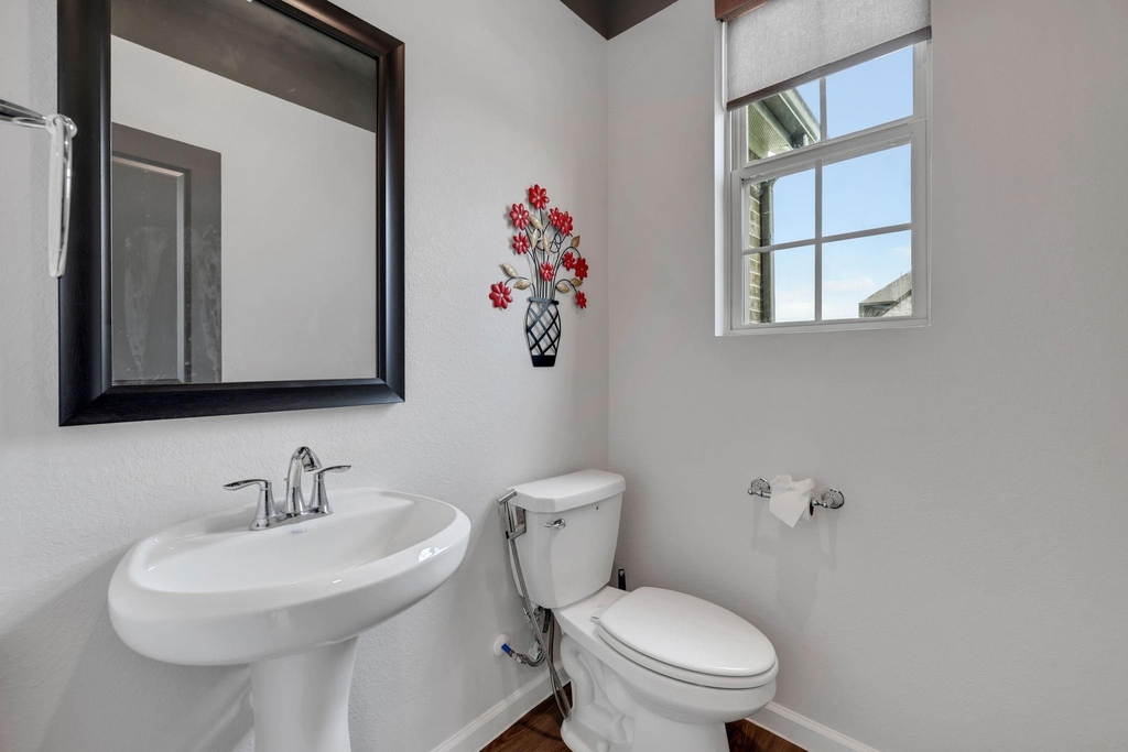 4933 Chester Lake Lane - Photo 26