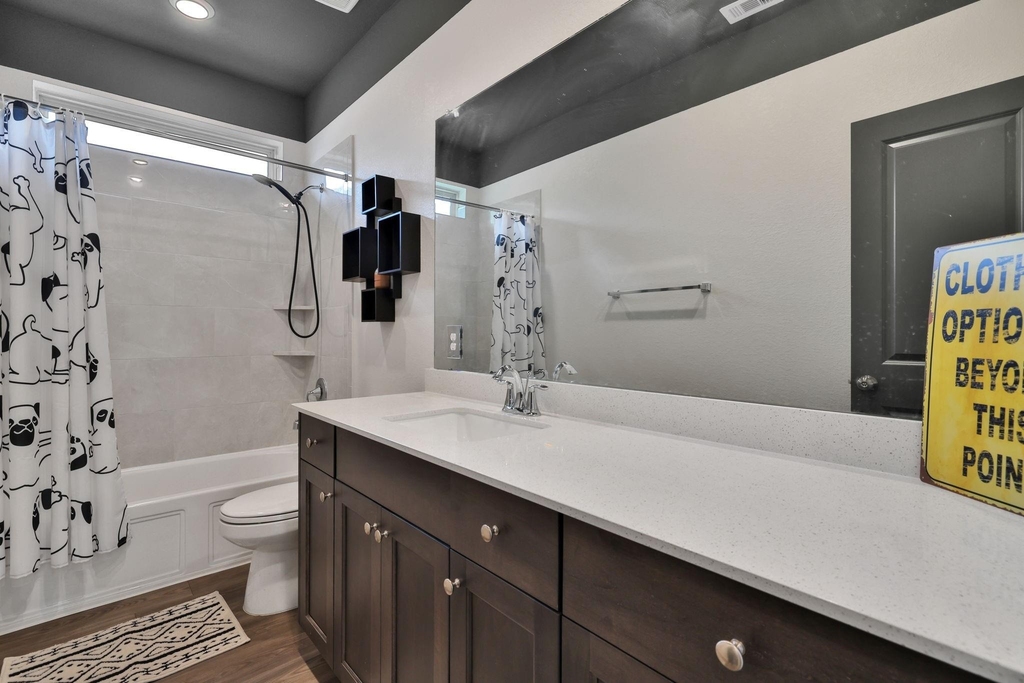 4933 Chester Lake Lane - Photo 18