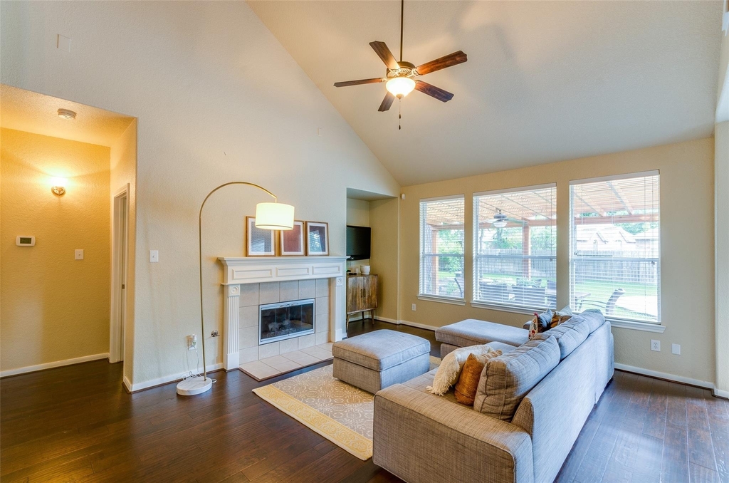 10 Caelin Court - Photo 6