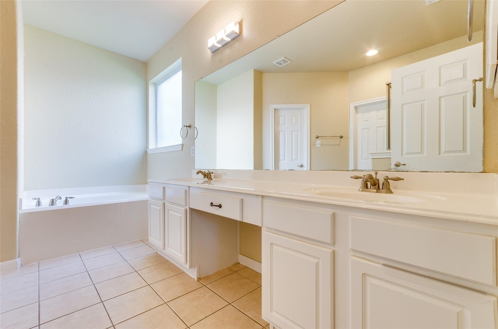 10 Caelin Court - Photo 20