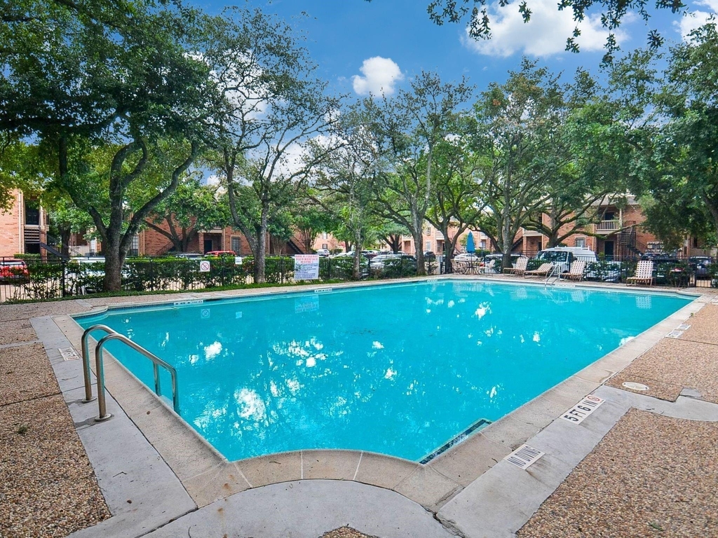 2255 Braeswood Park Drive - Photo 33