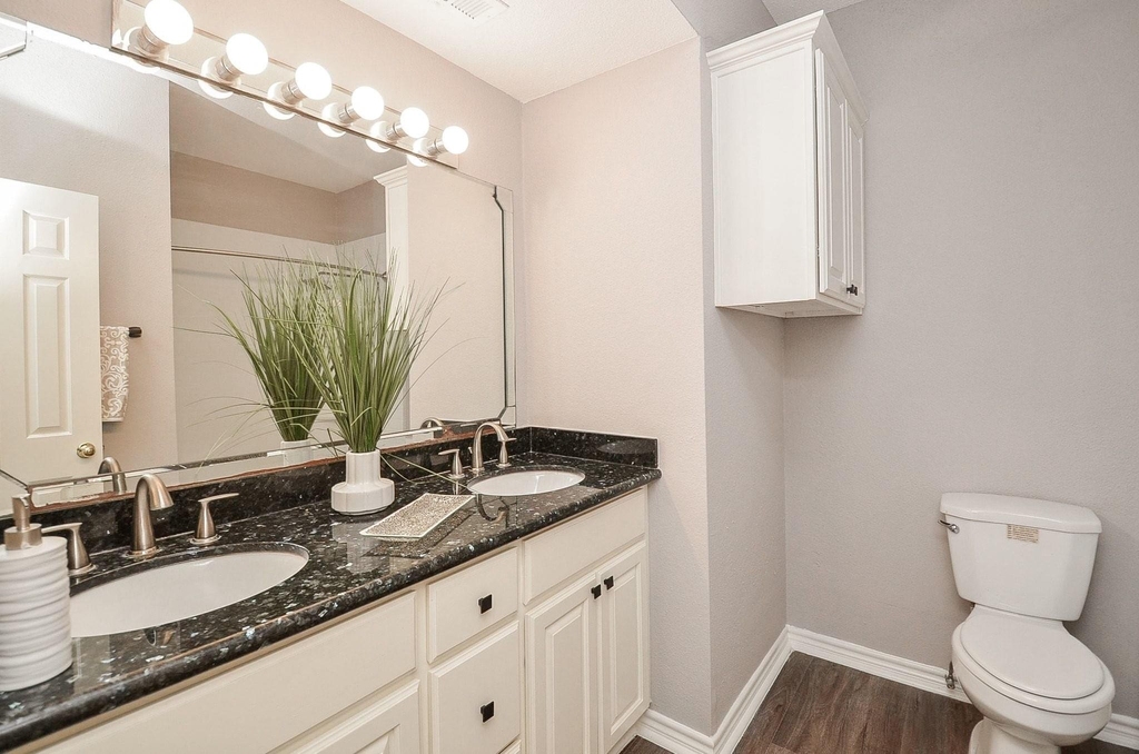 2255 Braeswood Park Drive - Photo 19