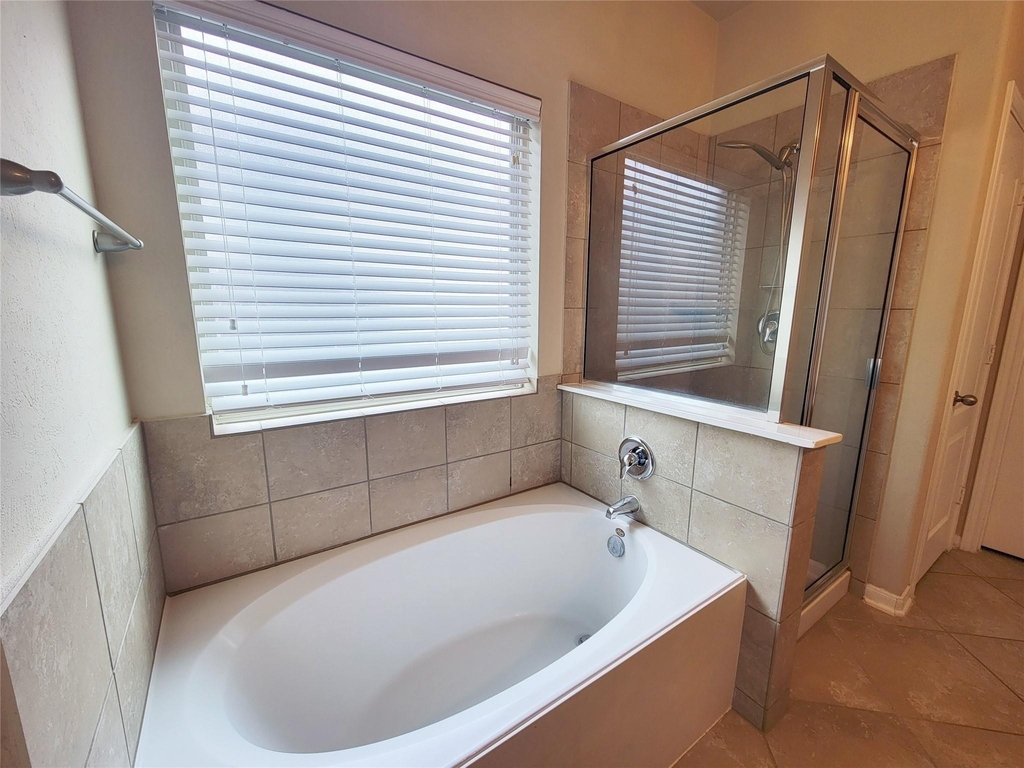 20762 Winghaven Drive - Photo 17