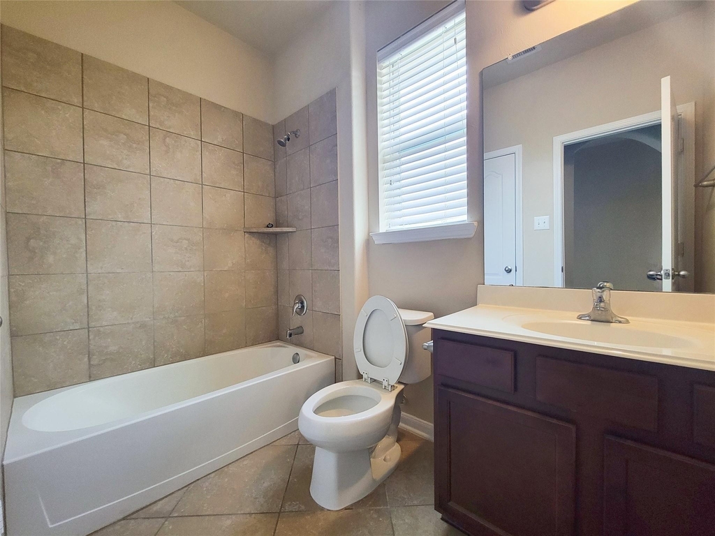 20762 Winghaven Drive - Photo 7