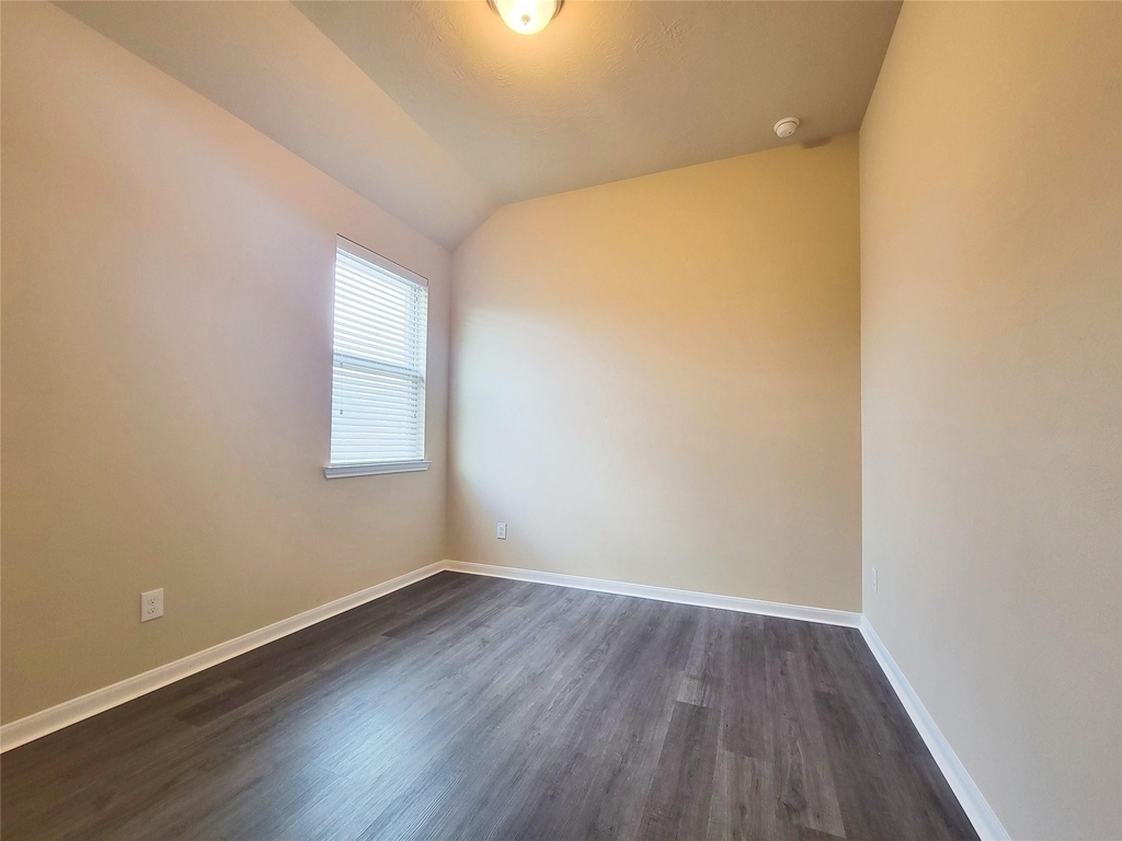 20762 Winghaven Drive - Photo 6