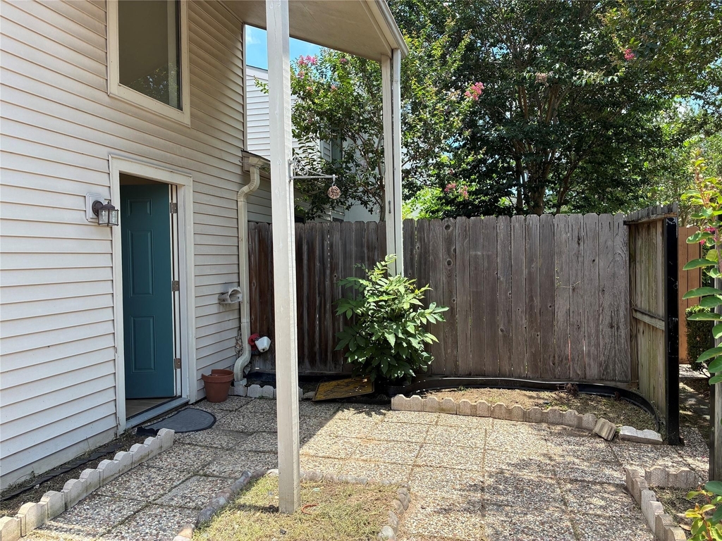6401 Deihl Road - Photo 1