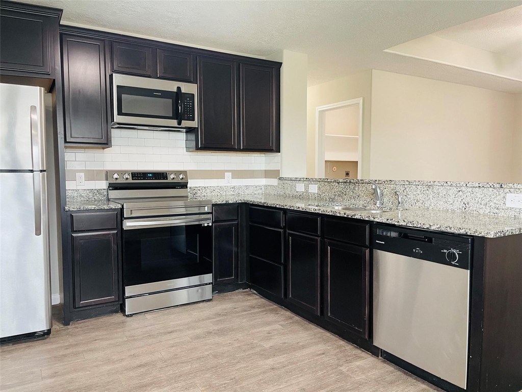 47 Road 5103 - Photo 6