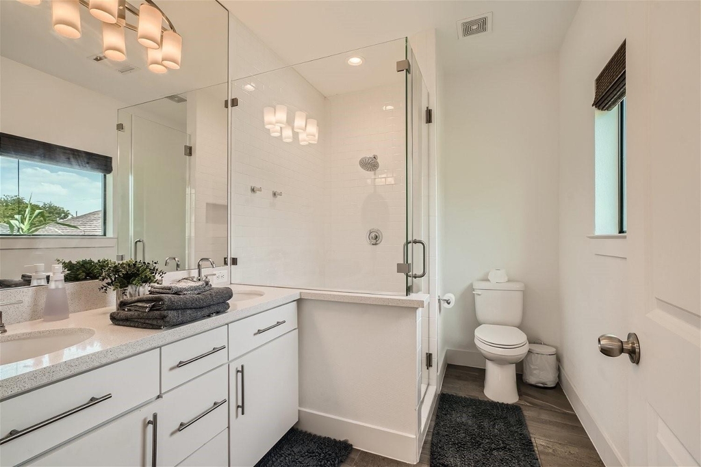 4916 Mckinney Street - Photo 5
