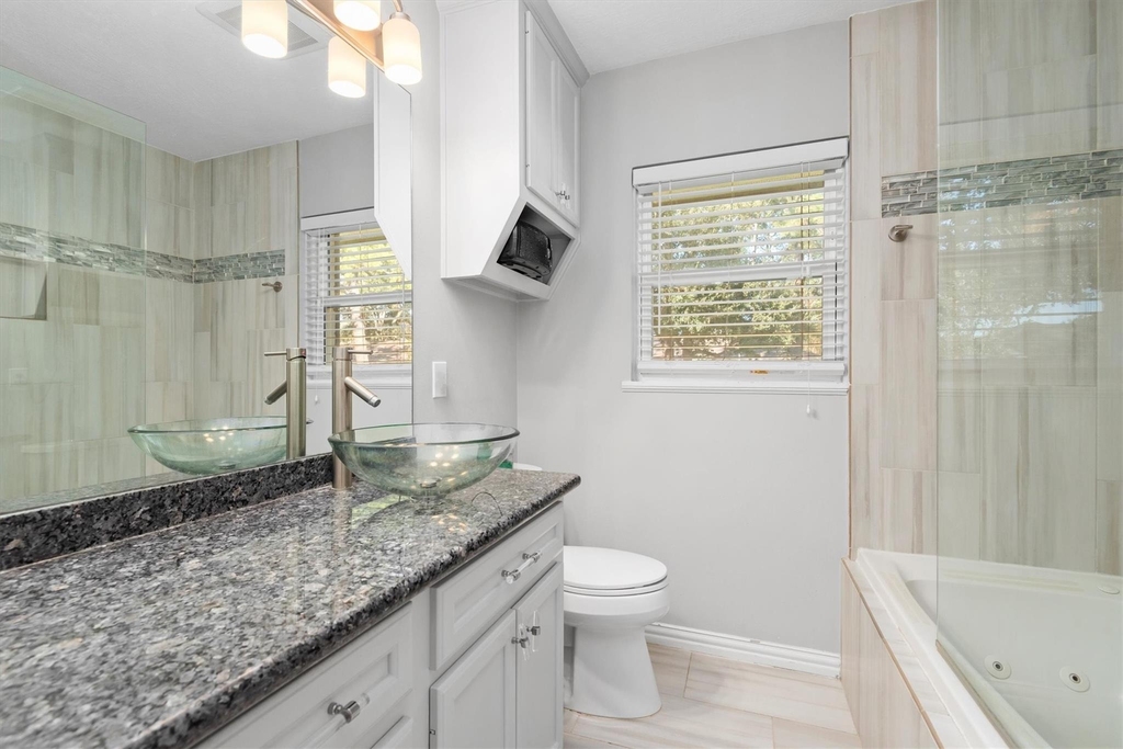 2023 Woodcrest Drive - Photo 16