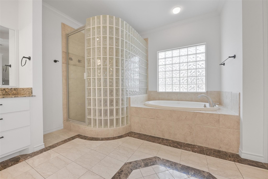 3724 Wroxton Road - Photo 31