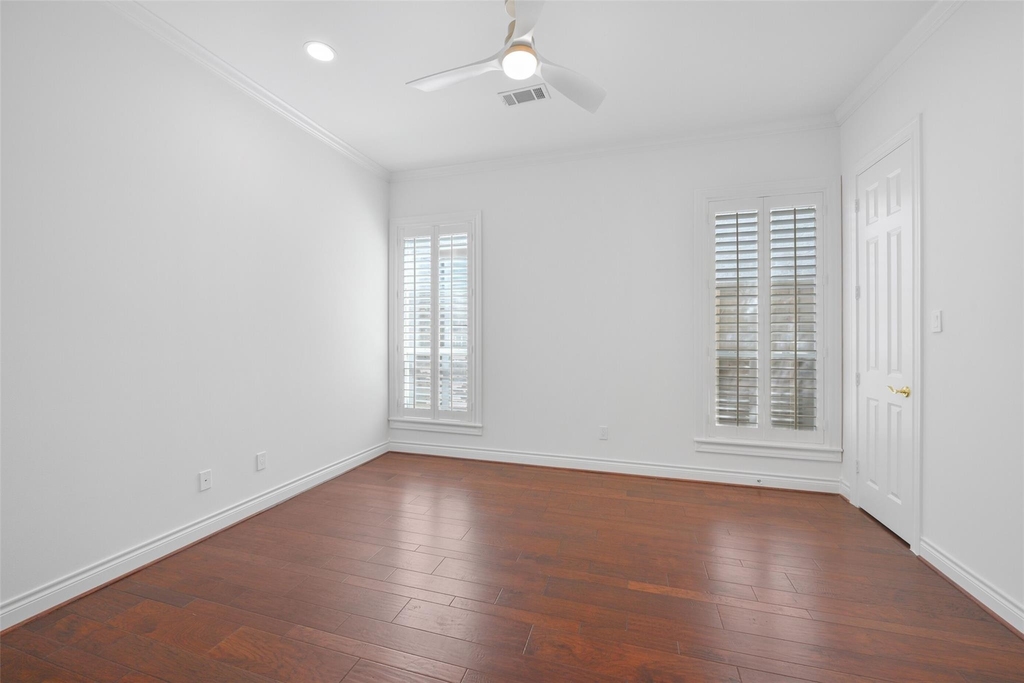 3724 Wroxton Road - Photo 17