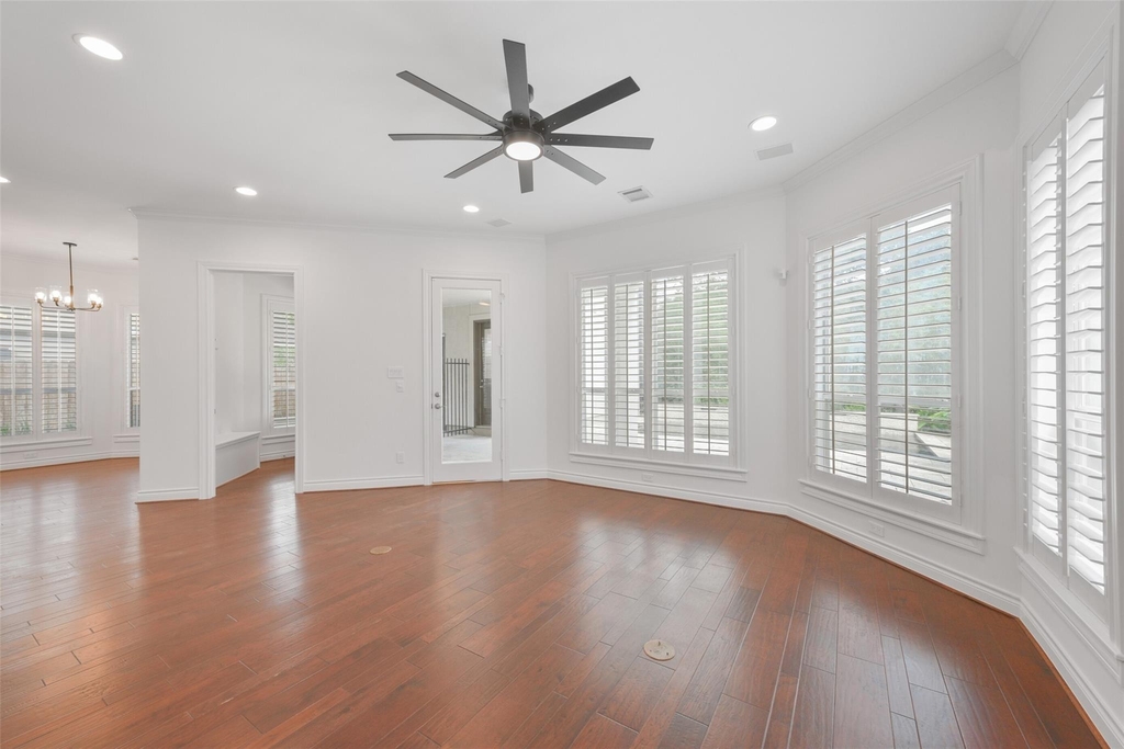 3724 Wroxton Road - Photo 11
