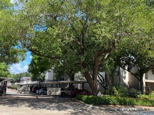 1100 Augusta Drive - Photo 45