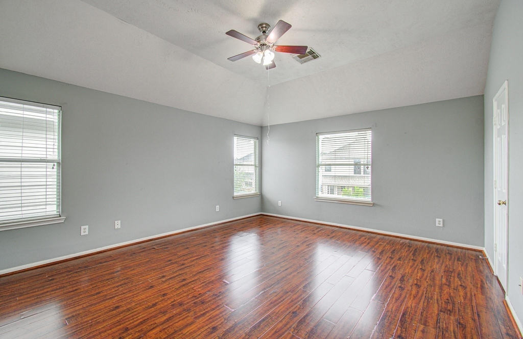 13963 Maximos Drive - Photo 15