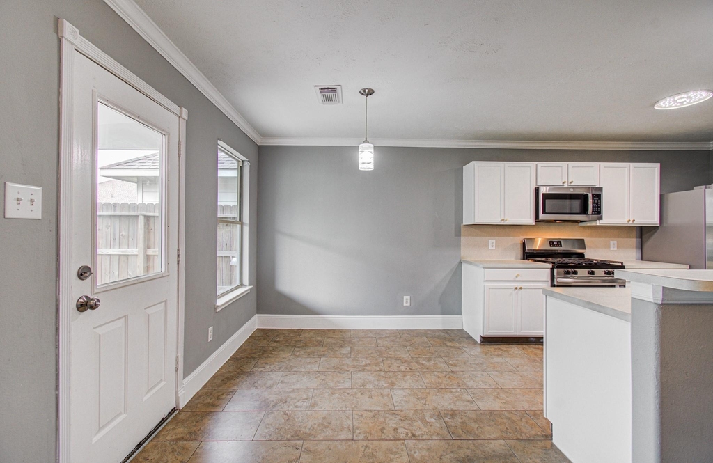 13963 Maximos Drive - Photo 12