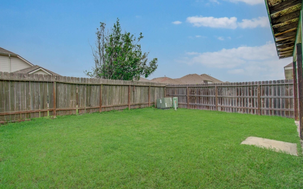 13963 Maximos Drive - Photo 32