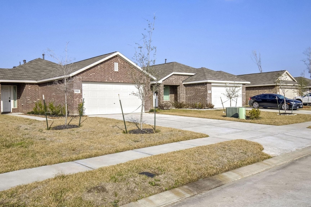 19424 Villa Mesa Drive - Photo 2