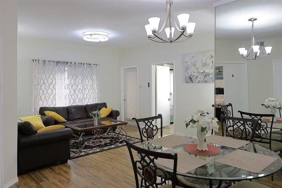 2213 S Braeswood Blvd - Photo 2