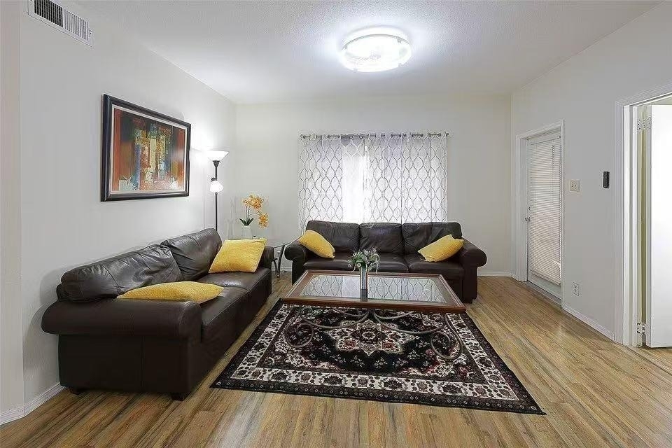 2213 S Braeswood Blvd - Photo 3