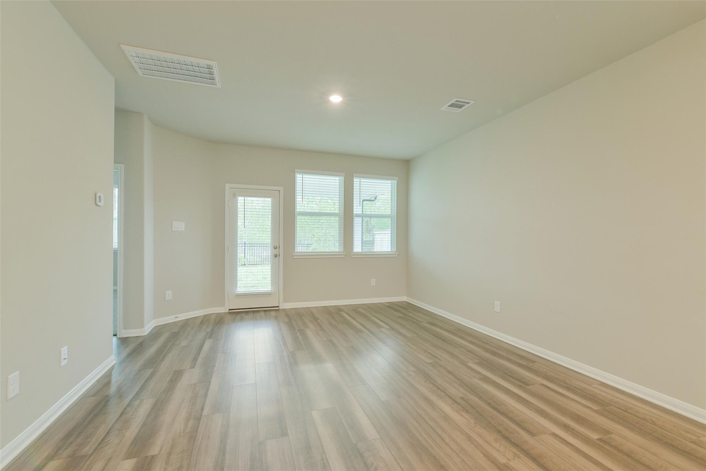 17418 Rosette Grass Drive - Photo 4