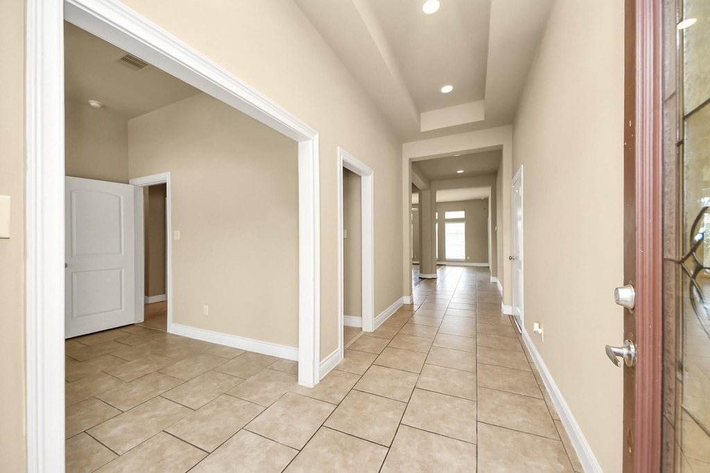 5315 Troutline Lane - Photo 2
