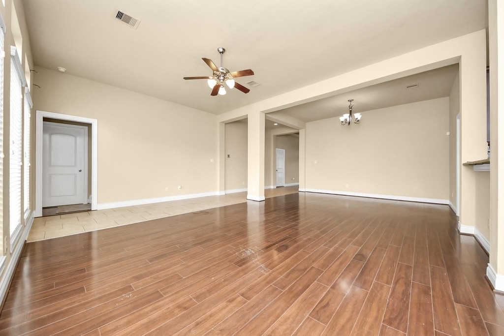 5315 Troutline Lane - Photo 4
