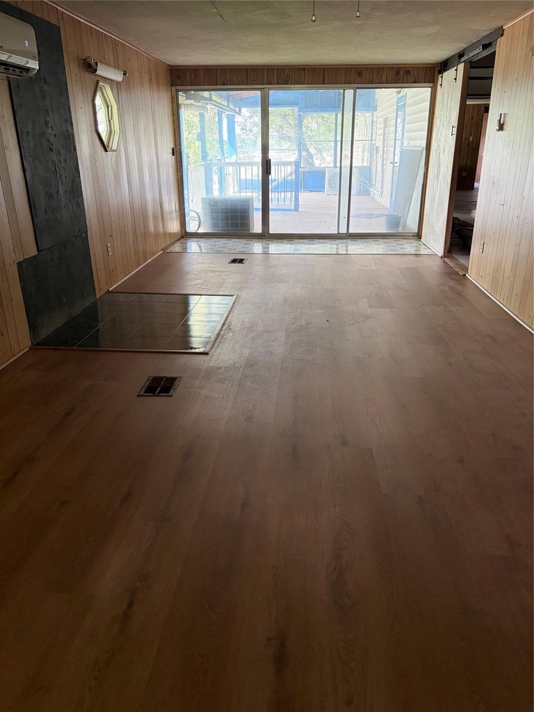 13724 Brigadier Drive - Photo 3
