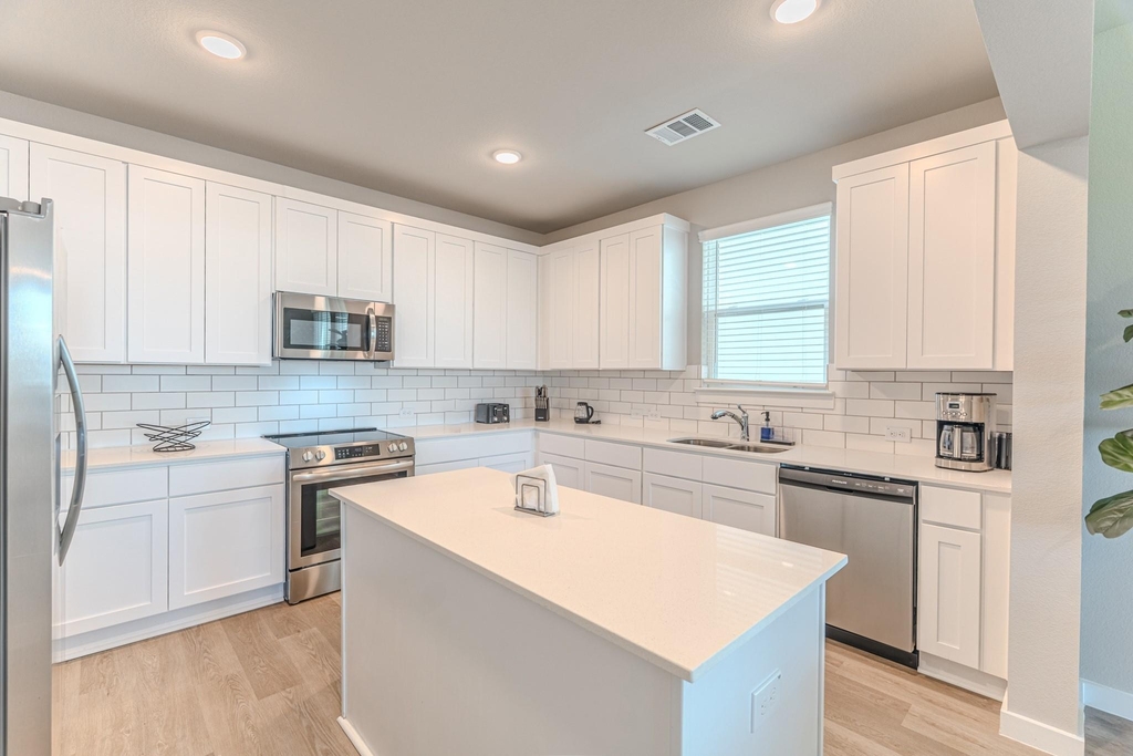 494 S Centro Circle - Photo 5