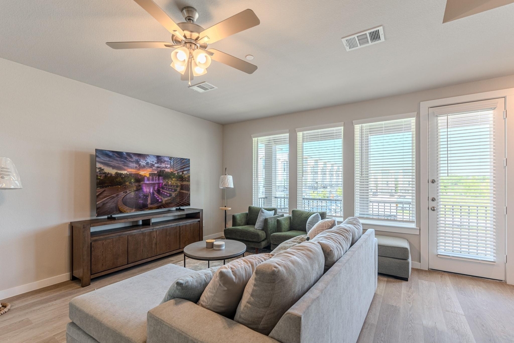 494 S Centro Circle - Photo 10