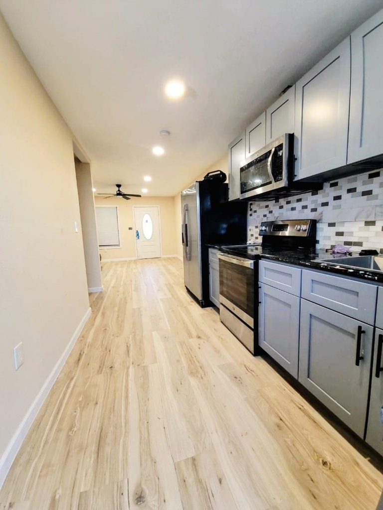 401 Trichelle Street - Photo 4