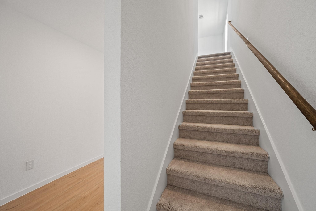 1102 Rustic Willow Drive - Photo 8