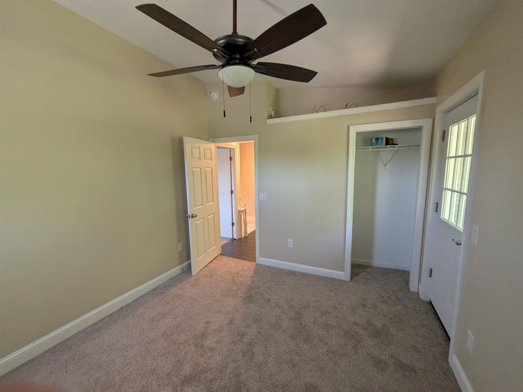 61 Island - Photo 15